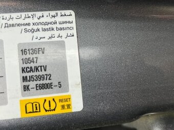 Koupím blatníky Peugeot 2008