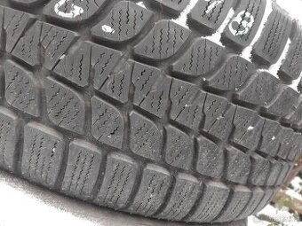 Zimní pneu R17,R18, 235/55/18 a 205/55/17