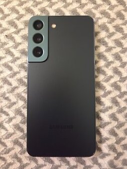 Mobilní telefon Samsung Galaxy S22 8/256 GB