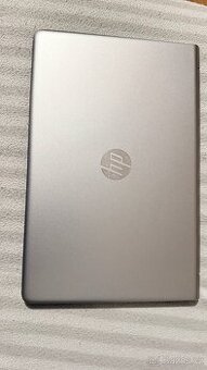 HP Pavilion 15” i7 256GB 8GB RAM