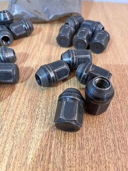 20x matice kol Hyundai Tucson