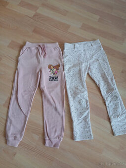 dívčí tepláky/džegíny vel.128 H&M