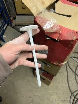 Klimas-Fasádní natloukací hmoždinky