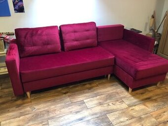 Rohová rozkládací pohovka málo používaná