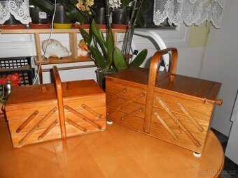 RETRO kazeta na šítí rozkládací malá - je dost použitá