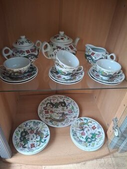 Prodam set cinskeho porcelanu ( cajova + kolacova sada )