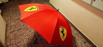 Deštník Ferrari