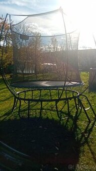 Trampolina free jump