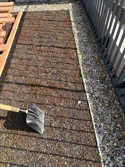 Přírodní kámen/drenážní stěrk