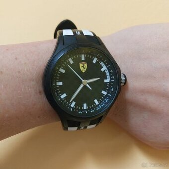 Pánské hodinky Ferrari Scuderia Pit Crew, 44 mm, 5 ATM