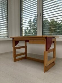 PSACÍ STŮL A ŽIDLE, DESIGN  HANS J. WEGNER P