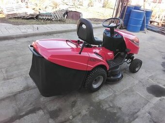 Sekací traktor Castelgarden 15,5/92 Hydro