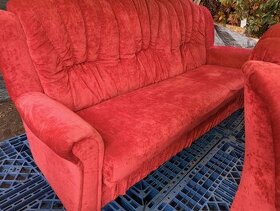 Rozkladací gauč - sedačka červená - použita + 2 křesla