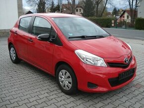 TOYOTA YARIS 1.0 VVT-i,NOVÁ STK