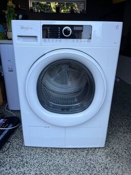 Sušička Whirlpool
