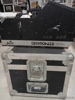 2x JEM Technohaze Haze Machine + case