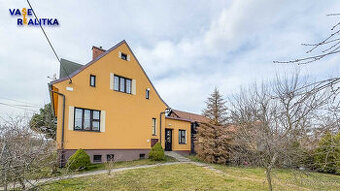 Prodej, rodinný dům, Komárno