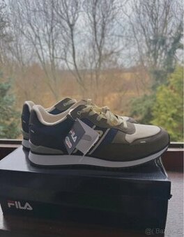 Fila boty
