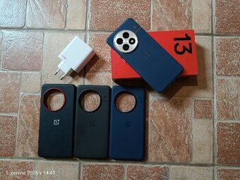 Oneplus 13 16/512 / Záruka / Příslušenství