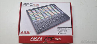 Akai APCmini - 1