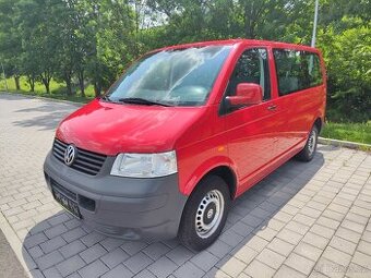 VW T5 TRANSPORTER 1.9 TDI 75kW/ 9 MÍST/188 900KM/KLIMA/TAŽNÉ