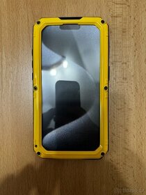 Ochranný kryt na iPhone 15 PRO