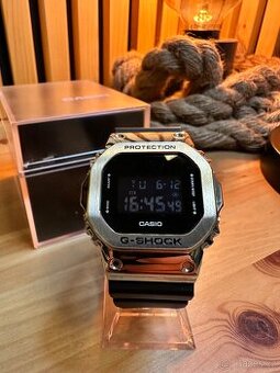 Hodinky Casio GM - 5601-1, Záruka 7/2025