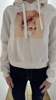 Merch Ariany Grande