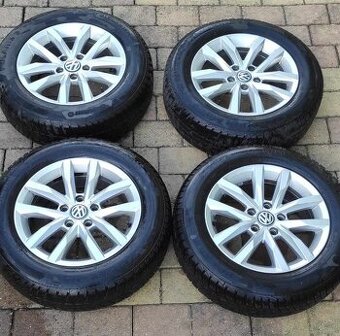 Sada AL kola Passat B8;  pneu zimní 215/60 R16 99H; 5x112