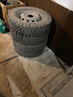Kola sundané z lada niva
