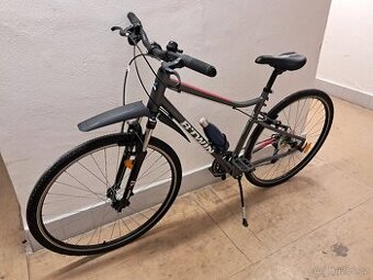 Trekové kolo B-twin 28’ RIVERSIDE 500 (Decathlon)