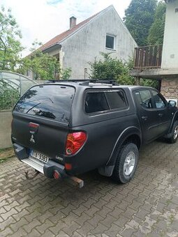 Prodám Mitsubishi L 200 první registrace 13.5.2014