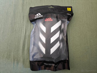 Fotbalové chrániče holení Adidas Everlite