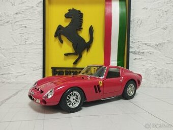 Ferrari 250 GTO 1962 1/18 Bburago
