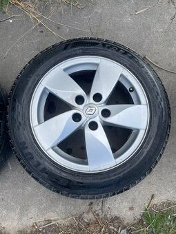Kola(205/55 R16)
