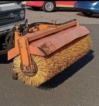 Zametací zařízení na Multicar M26