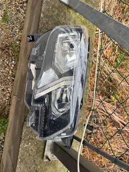 Světla Peugeot Rifter do roku 2021