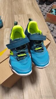 Sálová obuv Decathlon v.30