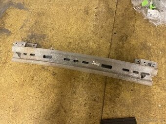 Zadní výztuha BMW X5 f15