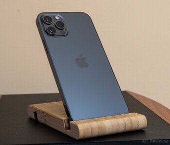 iPhone 12 Pro 256 GB | pěkný stav | příslušenství