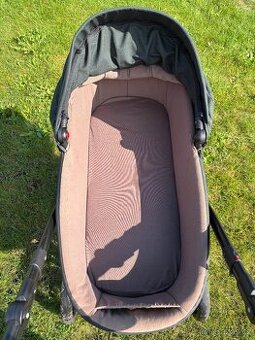 Kočárek hluboky zn. NOORI Luno Al Trails