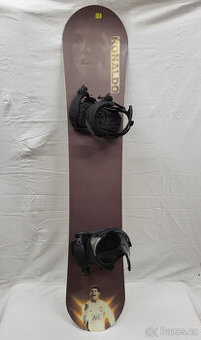 Snowboardový set Ronaldo 154Wcm s novým vázáním Head