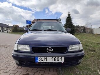Opel Astra 1,4 Benzín