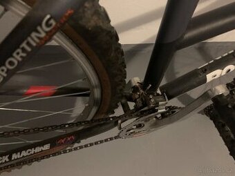 Dámské horské kolo.