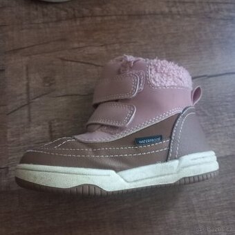 H&M zimni boty velikost 24