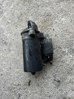 Bmw půl roku starý startér e39 530 525d e38 730d