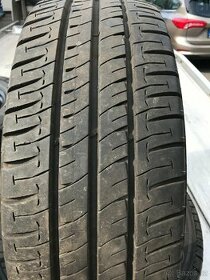 Zánovní letní pneu Michelin Agilis 235/65/16C - 1