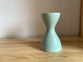 Moderní keramická váza