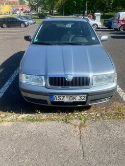 Prodám Škoda oktavia 1.6.benzin r.v2004