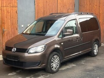 VOLKSWAGEN CADDY MAXI 1,6TDi 7míst tažné novébrzdy